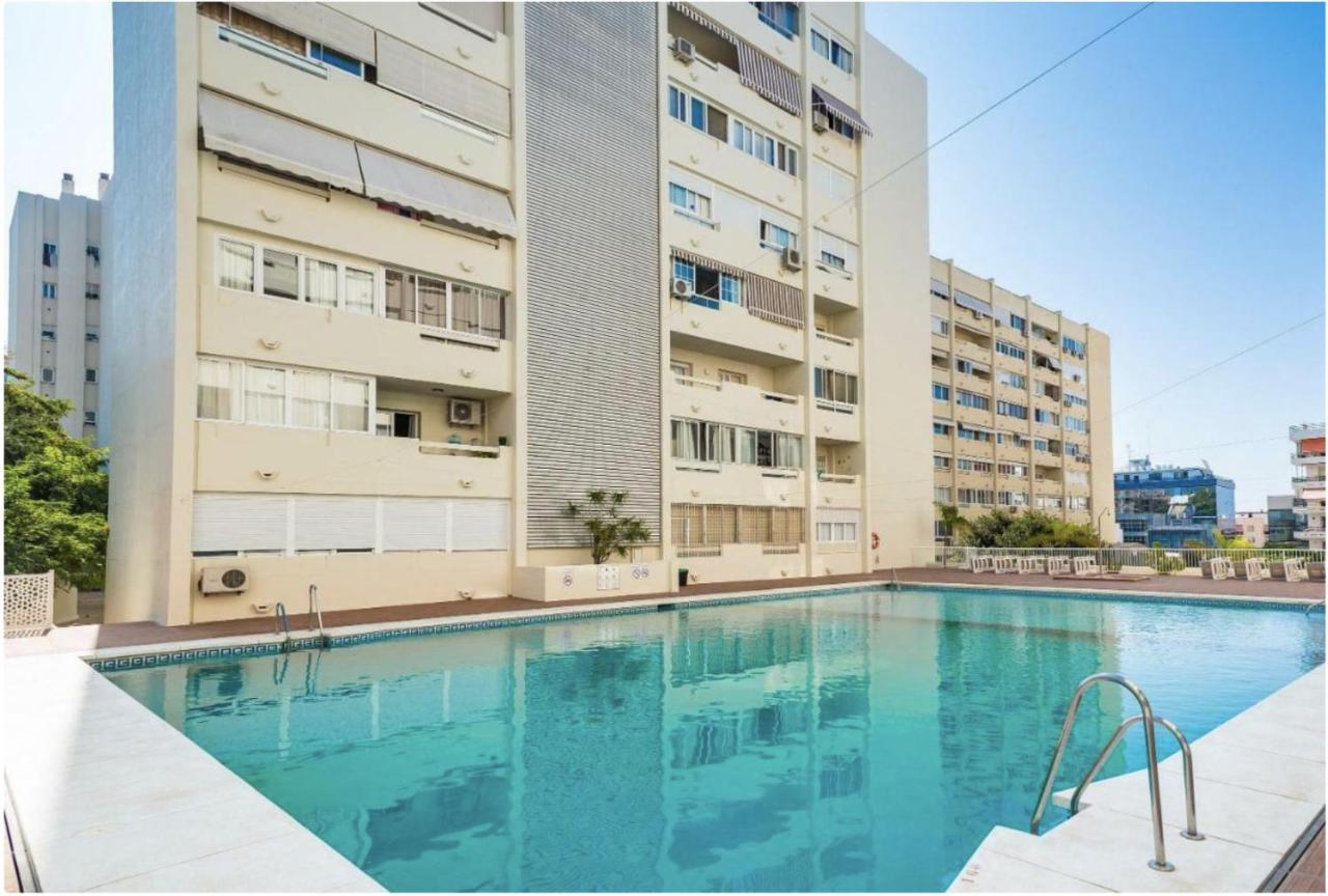 Apartamento Marbella Centro Con Piscina Exterior photo